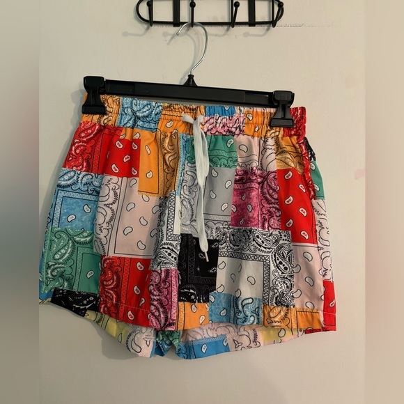 SHEIN‎ Womens Small Elastic Waist Bandana Print Red Orange Blue White Red Shorts - Picture 1 of 4